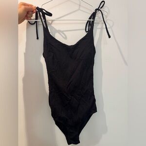 Albion Fit swimsuit women’s size: xsmall